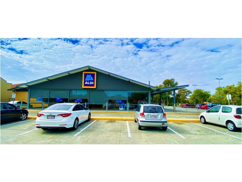 1/133 Central Street, Labrador QLD 4215