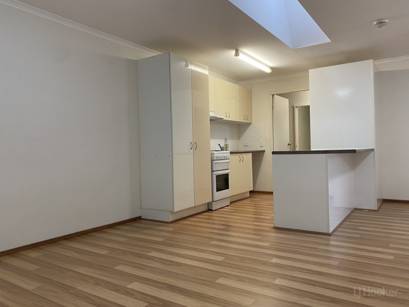 2/23 Stephenson Street, Labrador QLD 4215
