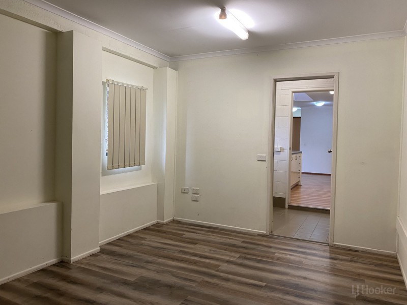 2/23 Stephenson Street, Labrador QLD 4215