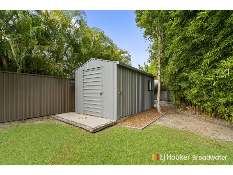 1/5 Jupiter Close, Labrador QLD 4215