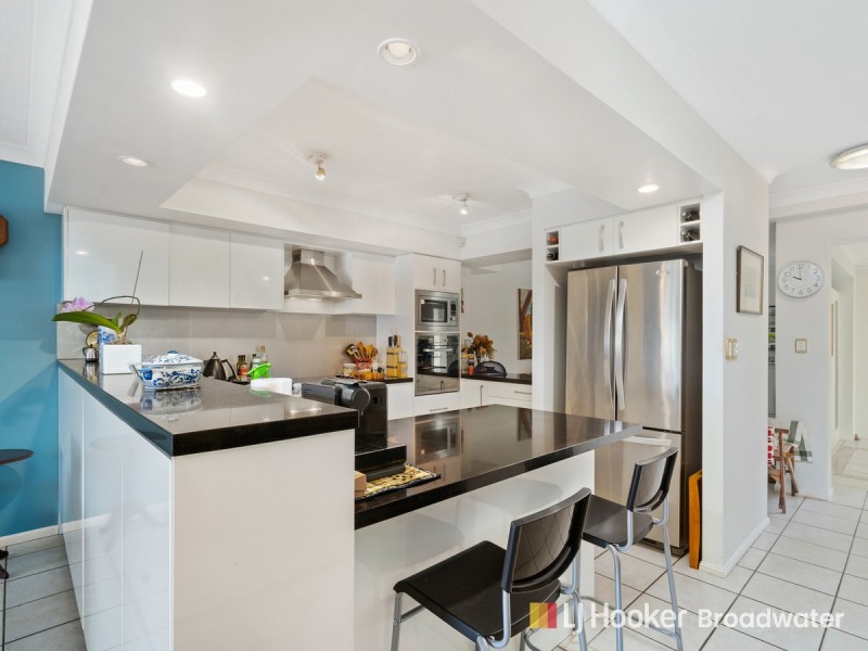 4/100 Morala Avenue, Runaway Bay QLD 4216