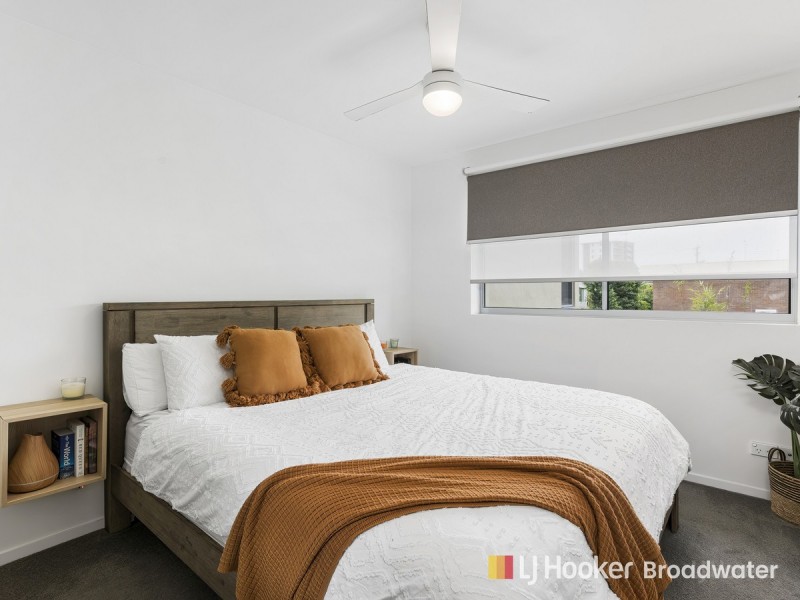 10/58 Frank Street, Labrador QLD 4215