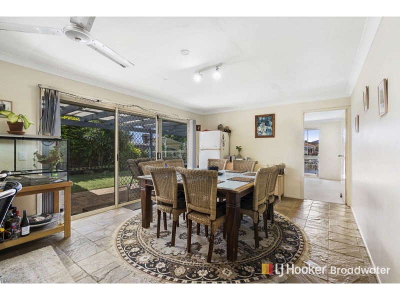 34 Matthew Flinders Drive, Hollywell QLD 4216