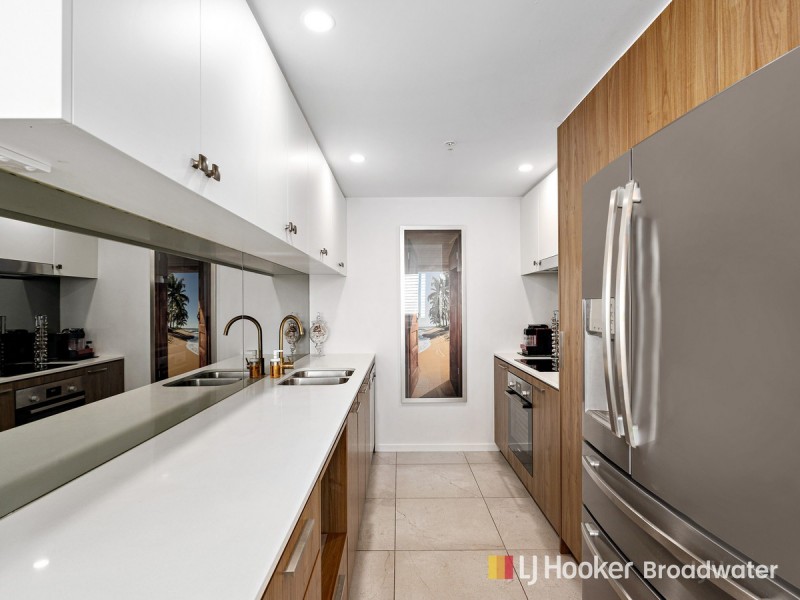 1301/372 Marine Parade, Labrador QLD 4215