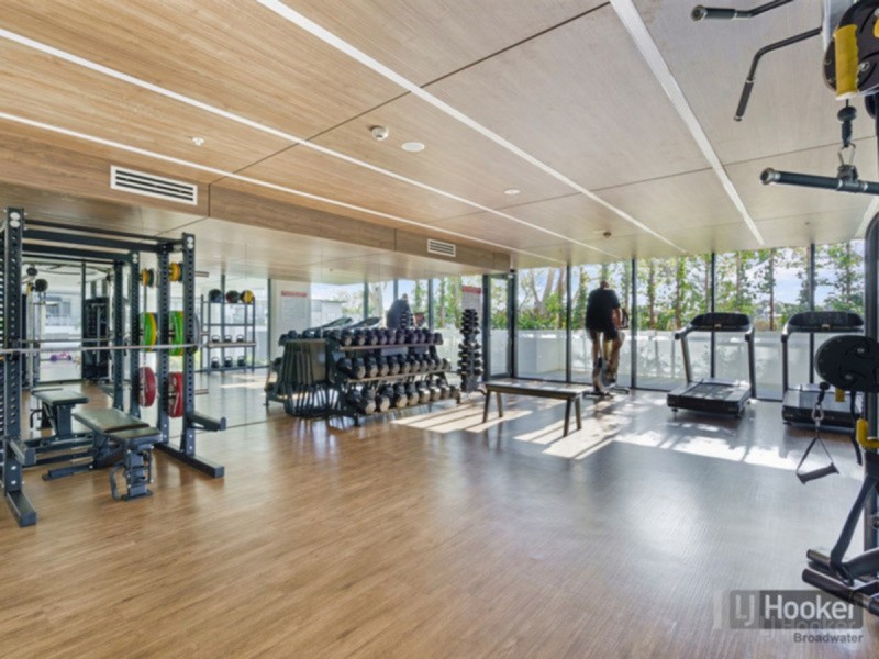 1301/372 Marine Parade, Labrador QLD 4215