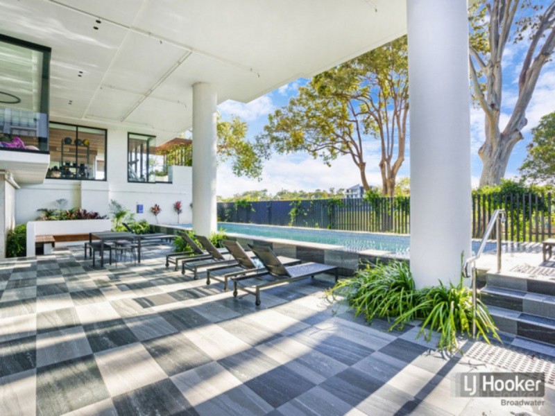 1301/372 Marine Parade, Labrador QLD 4215