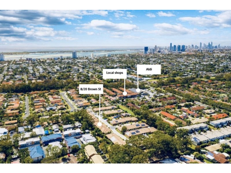 8/20 Brown Street, Labrador QLD 4215