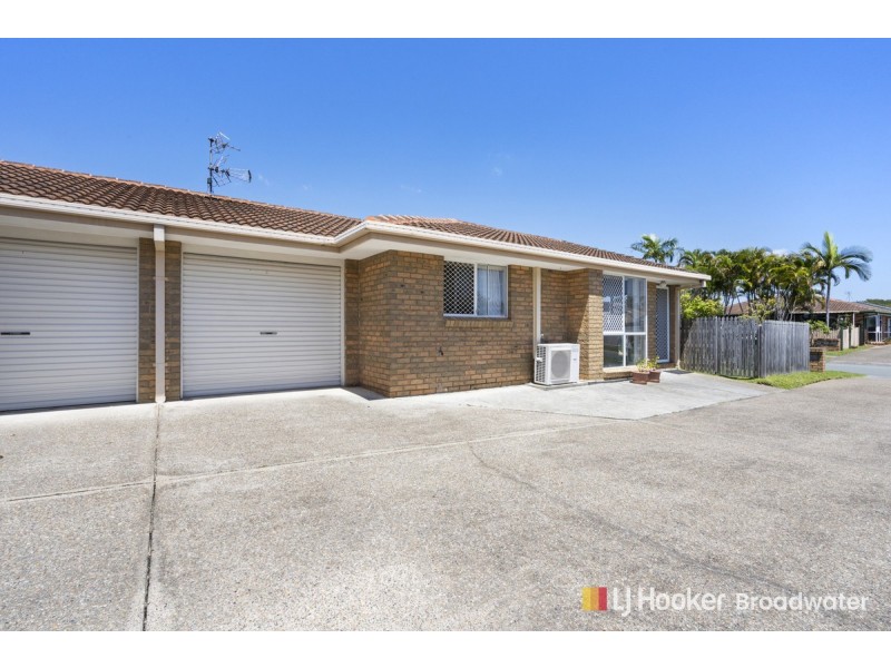 1/15 COVENTRY Court, Labrador QLD 4215