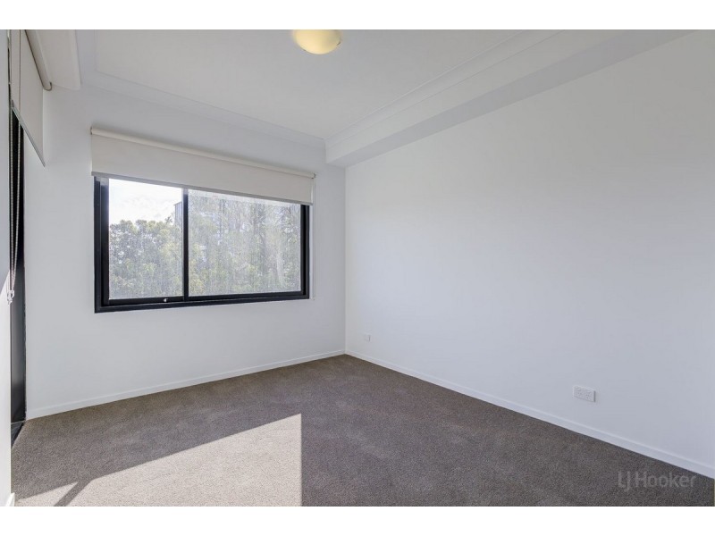 507/372 Marine Parade, Labrador QLD 4215