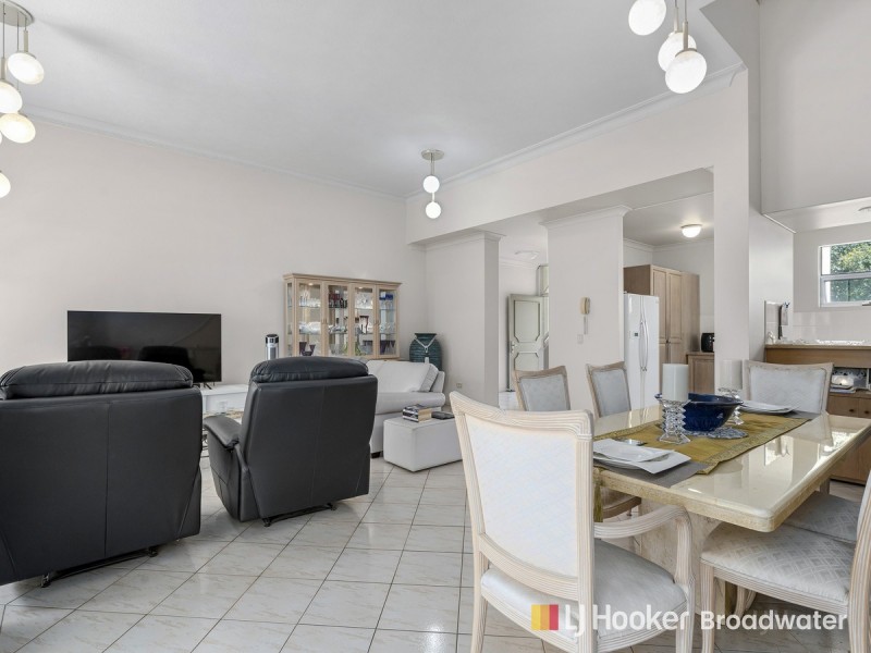 40/100 Morala Avenue, Runaway Bay QLD 4216