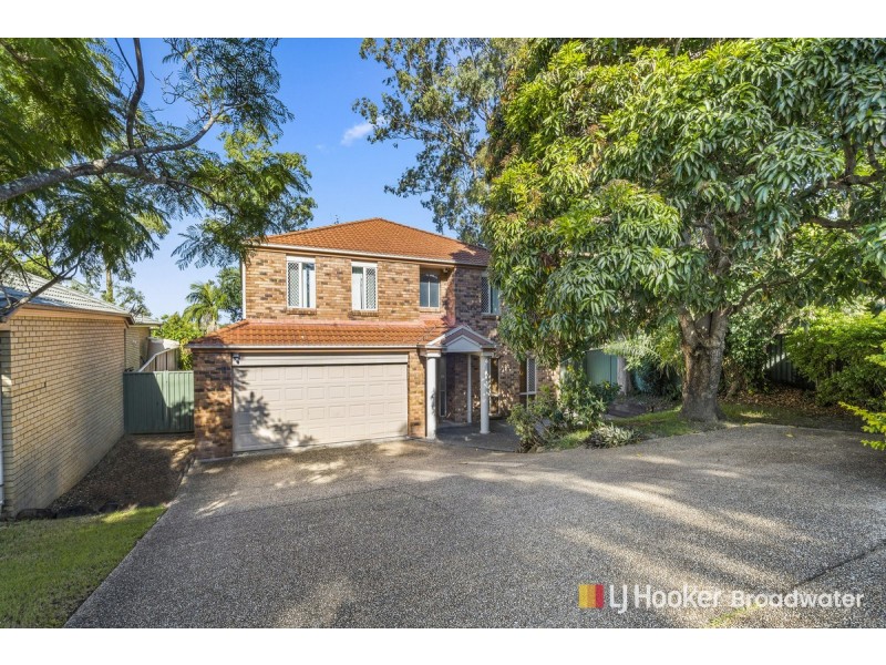 467 Pine Ridge Road, Runaway Bay QLD 4216