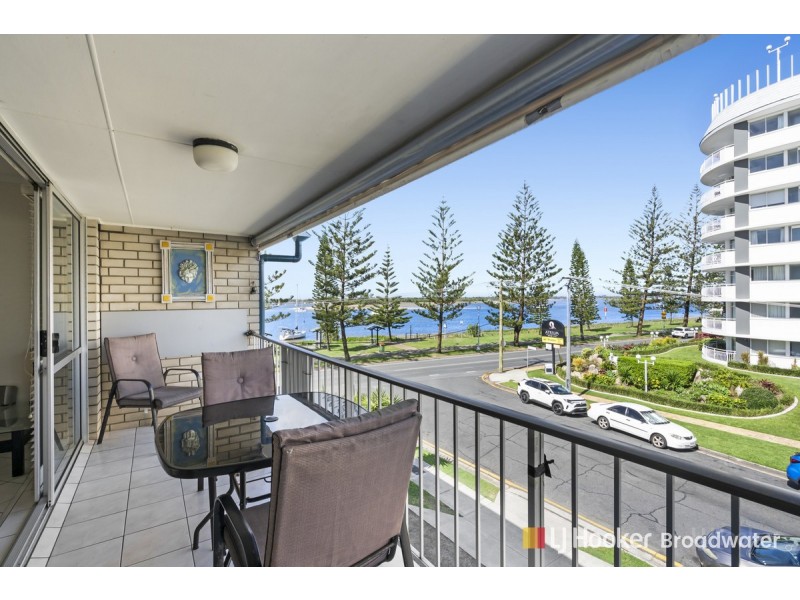 8/516 Marine Parade, Biggera Waters QLD 4216