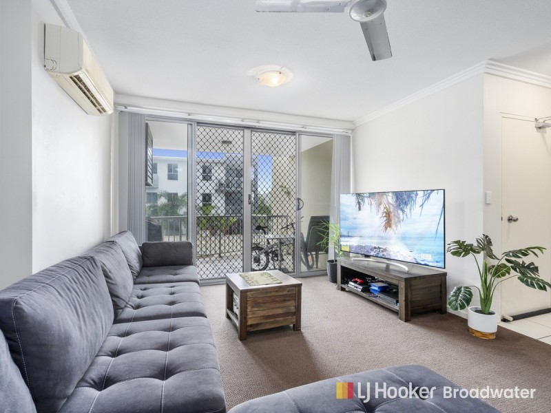 11/8-12 Proud Street, Labrador QLD 4215