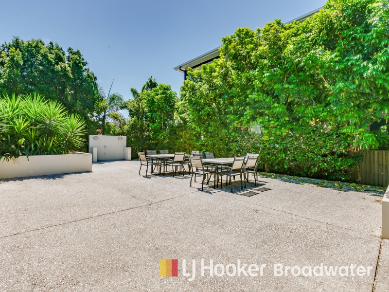 11/8-12 Proud Street, Labrador QLD 4215