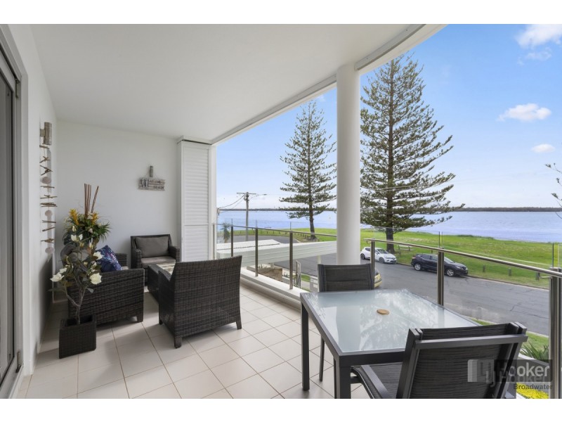 4/32-34 Oatland Esplanade, Runaway Bay QLD 4216