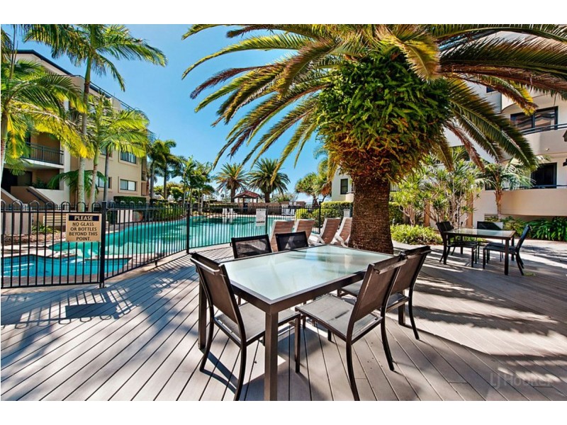 5/23 Bath Street, Labrador QLD 4215