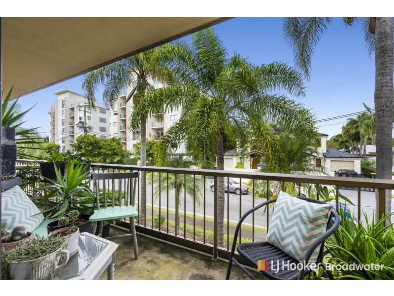 10/9 Bradford Street, Labrador QLD 4215