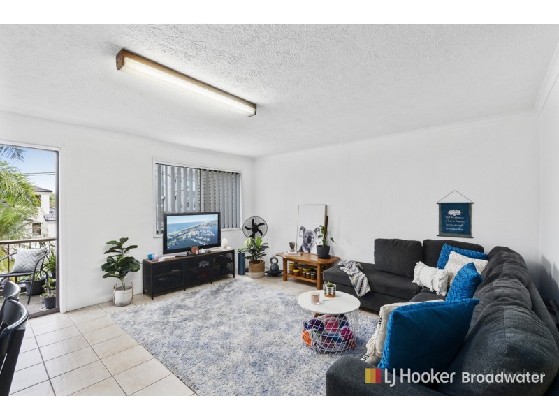 10/9 Bradford Street, Labrador QLD 4215