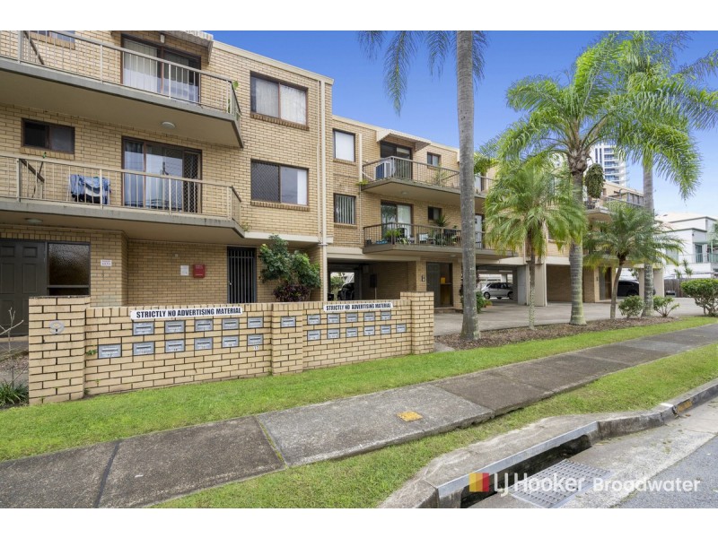 10/9 Bradford Street, Labrador QLD 4215