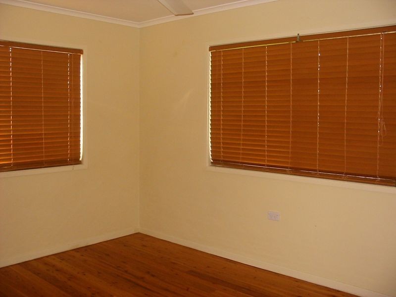 Labrador QLD 4215