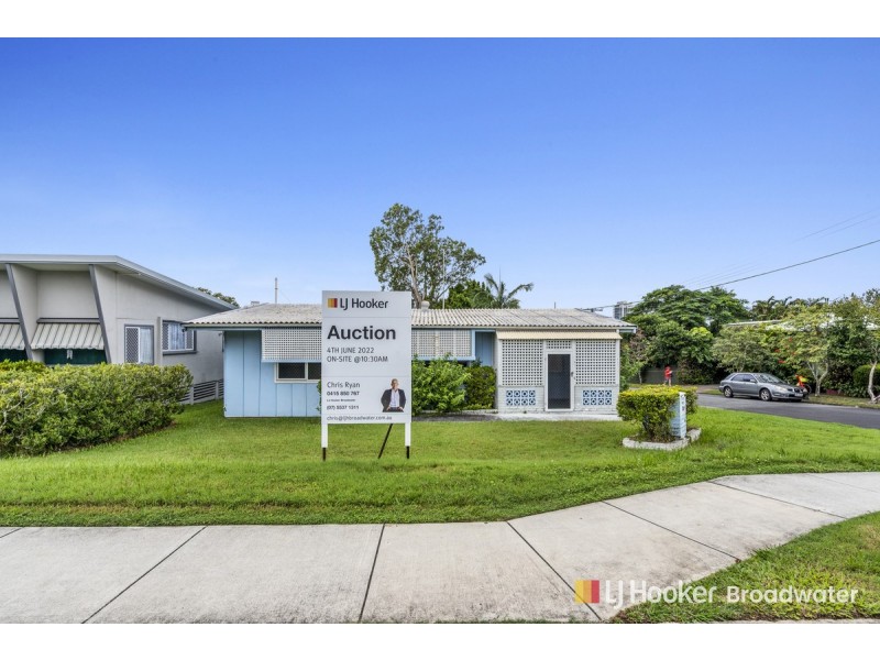 135 Turpin Road, Labrador QLD 4215