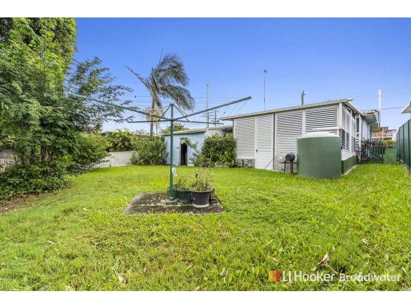 135 Turpin Road, Labrador QLD 4215