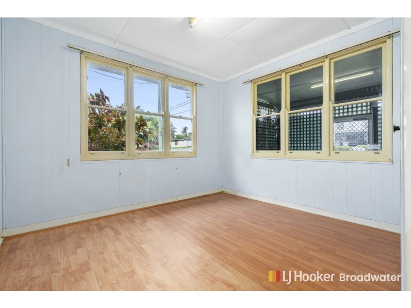135 Turpin Road, Labrador QLD 4215