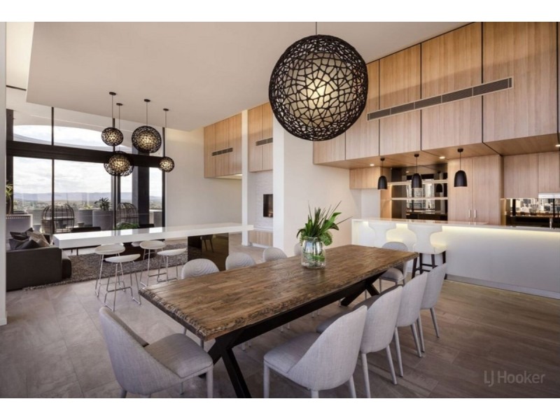 1204/139 Scarborough Street, Southport QLD 4215