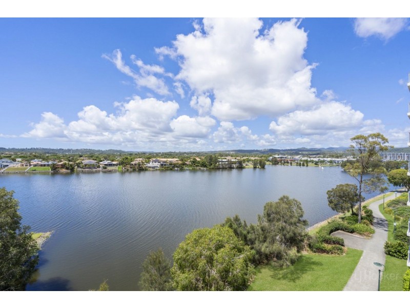 222/33 Lakefront Crescent, Varsity Lakes QLD 4227