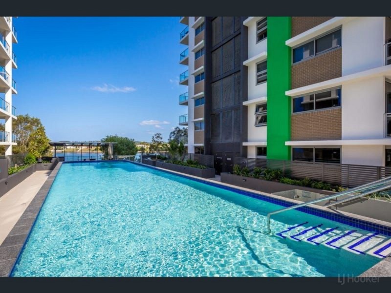 222/33 Lakefront Crescent, Varsity Lakes QLD 4227
