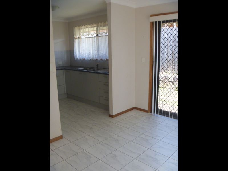 1/42 Harley Street, Labrador QLD 4215