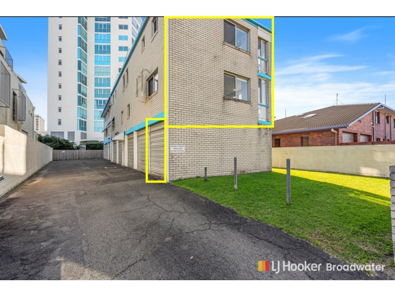 8/294 Marine Parade, Labrador QLD 4215