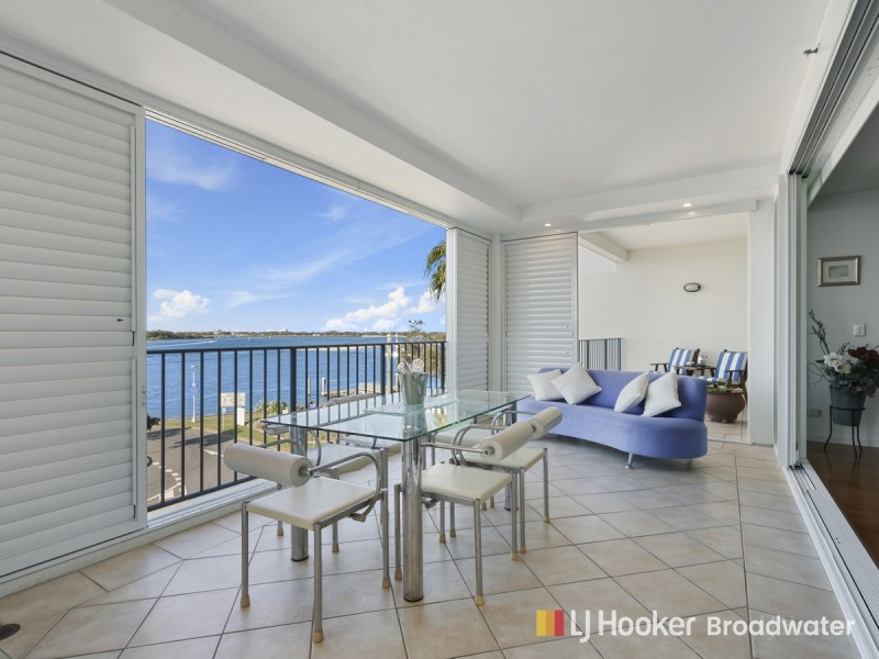 127/326-342 Marine Parade, Labrador QLD 4215