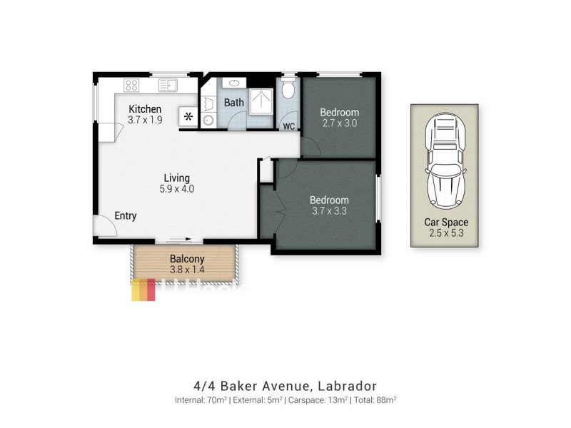 4/4 Baker Avenue, Labrador QLD 4215
