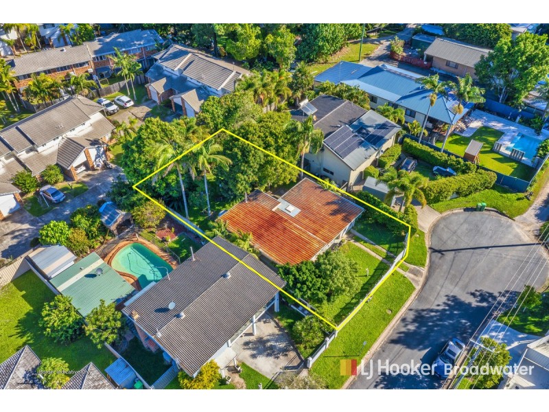 10 Rathbone Place, Labrador QLD 4215