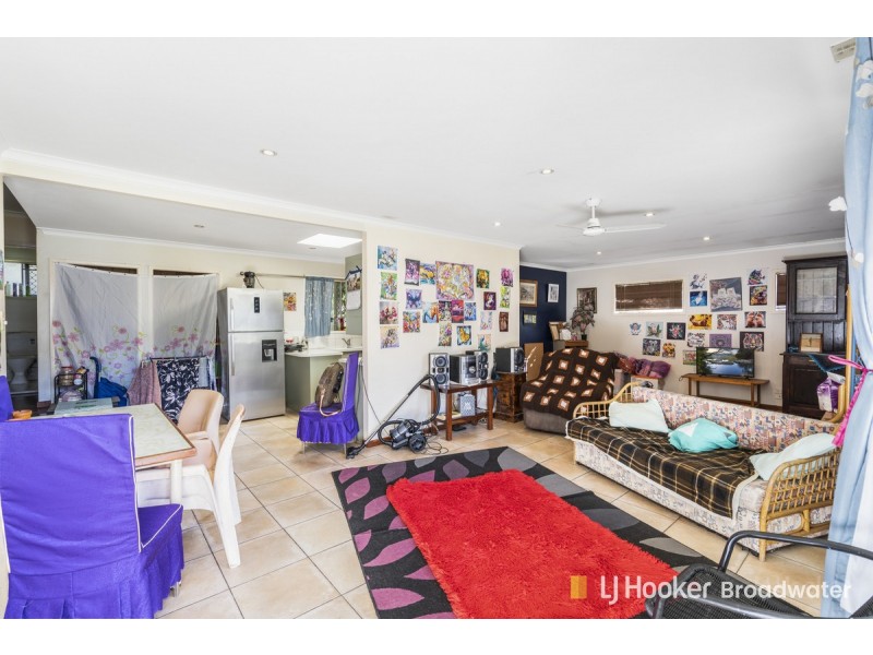 10 Rathbone Place, Labrador QLD 4215
