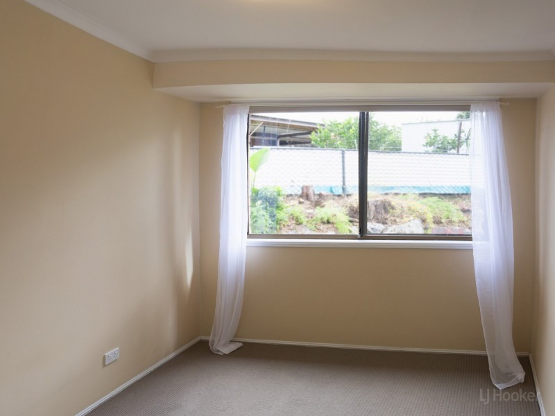 2/8 Academy Street, Oxenford QLD 4210