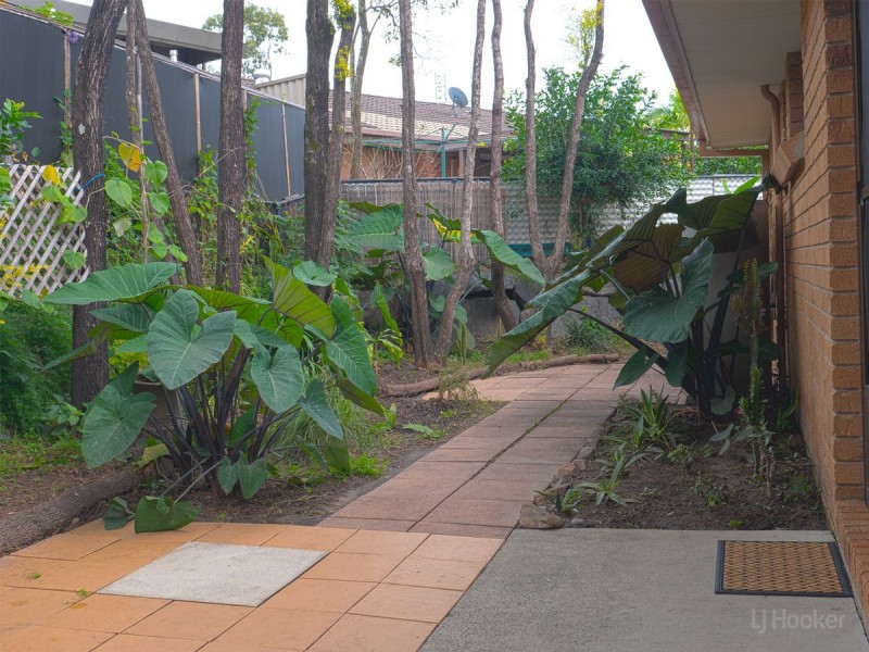 2/8 Academy Street, Oxenford QLD 4210