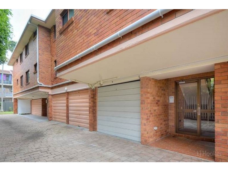 4/14 Brighton Street, Biggera Waters QLD 4216