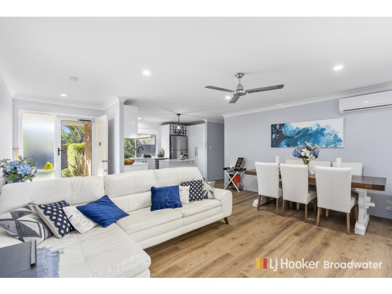 10/26 Government Road, Labrador QLD 4215