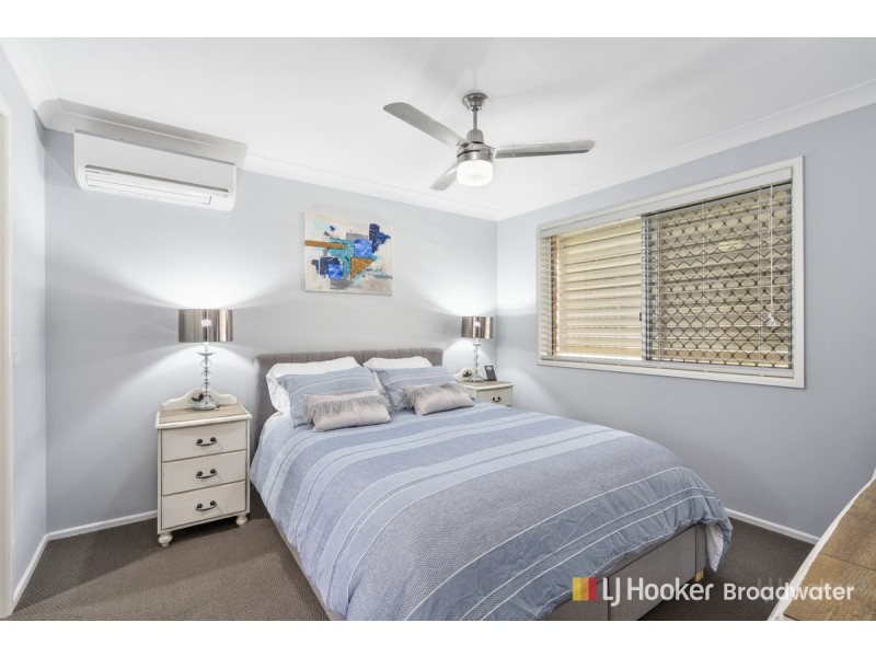 10/26 Government Road, Labrador QLD 4215