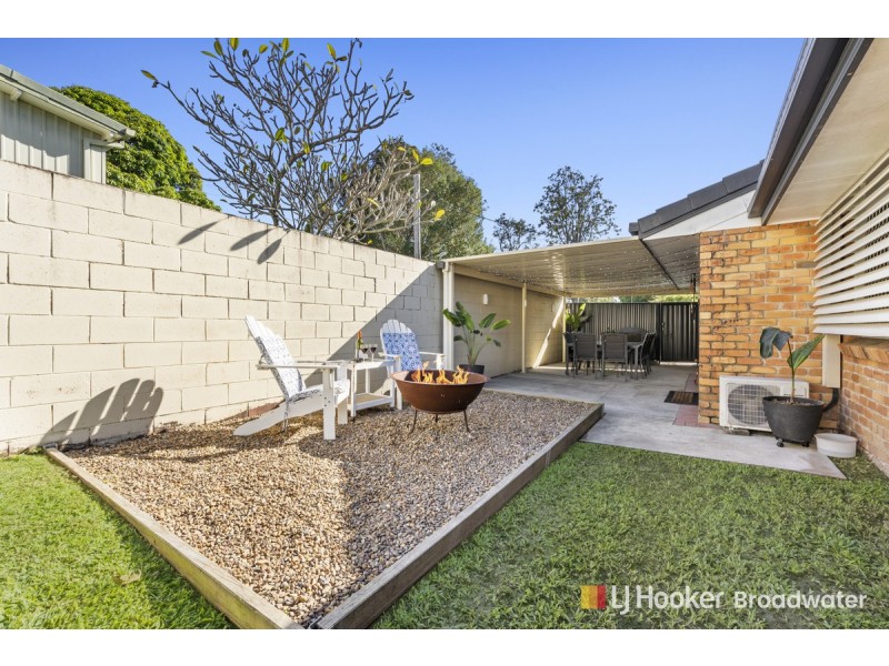 10/26 Government Road, Labrador QLD 4215