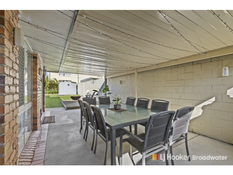 10/26 Government Road, Labrador QLD 4215