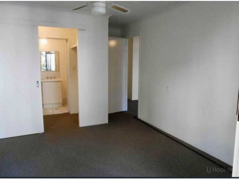 2/418 Marine Parade, Biggera Waters QLD 4216