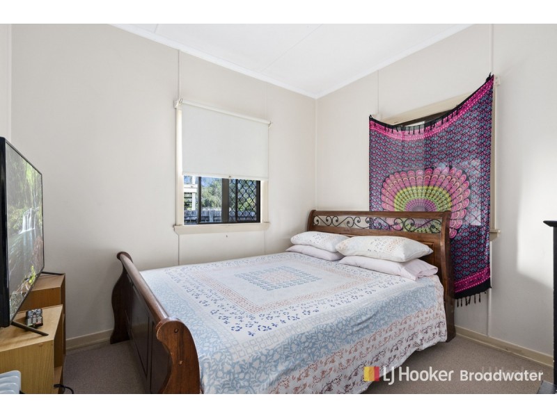 73 Turana Street, Coombabah QLD 4216