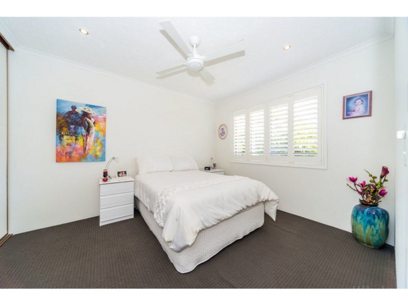 9/32 Imperial Parade, Labrador QLD 4215