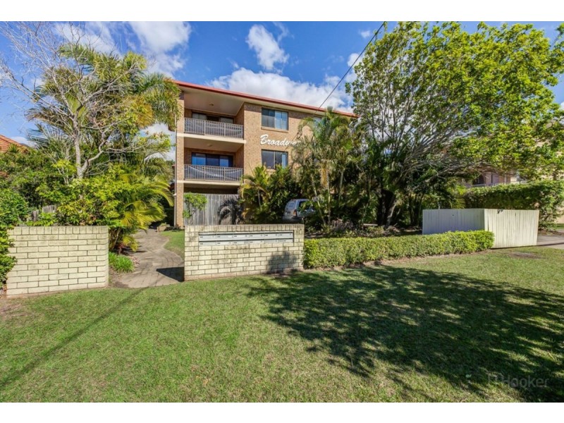 9/32 Imperial Parade, Labrador QLD 4215