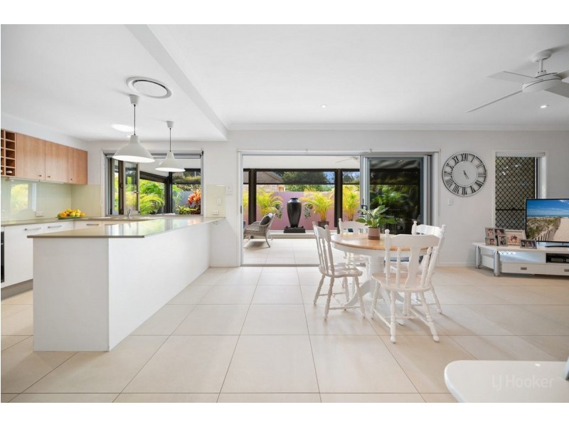 5/411 Oxley Drive, Runaway Bay QLD 4216