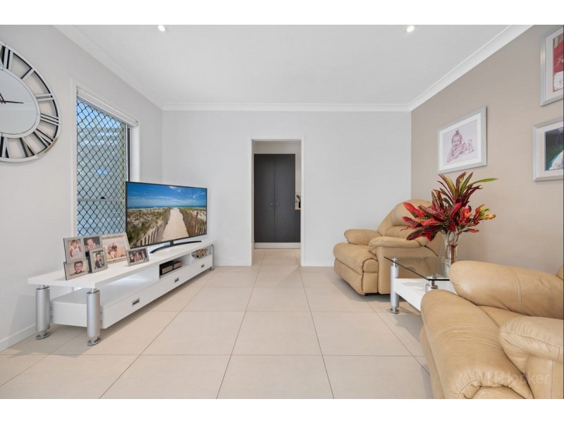 5/411 Oxley Drive, Runaway Bay QLD 4216