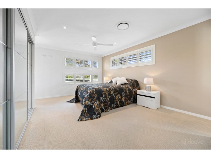 5/411 Oxley Drive, Runaway Bay QLD 4216